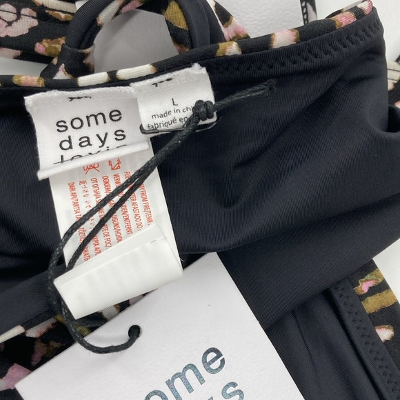 NWT Somedays Lovin Through the Wild Bikini Women’s M/L - Picture 7 of 7